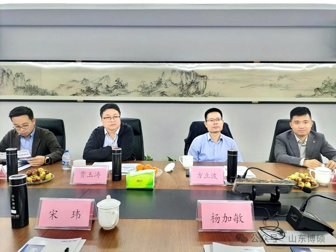 热烈欢迎—上海世邦集团总经理方立波及山东省砂石协会秘书长宋玮一行莅临山东博硕指导工作！
